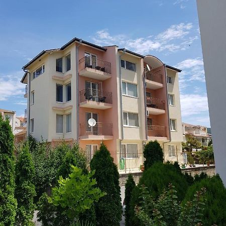 Zaliv Apartments House Sveti Vlas Eksteriør bilde