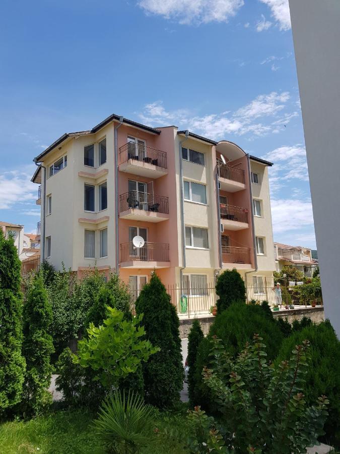 Zaliv Apartments House Sveti Vlas Eksteriør bilde