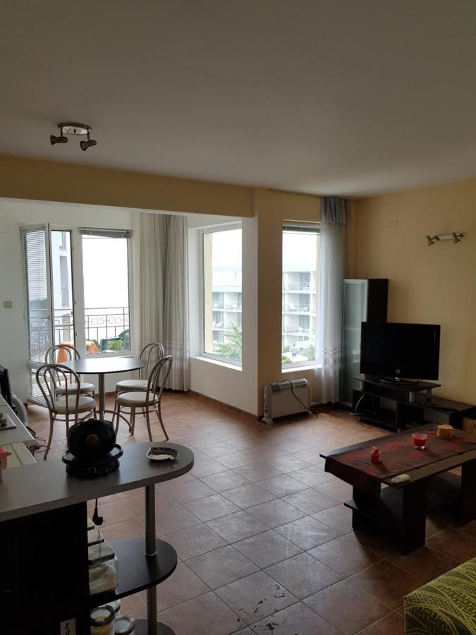 Zaliv Apartments House Sveti Vlas Eksteriør bilde